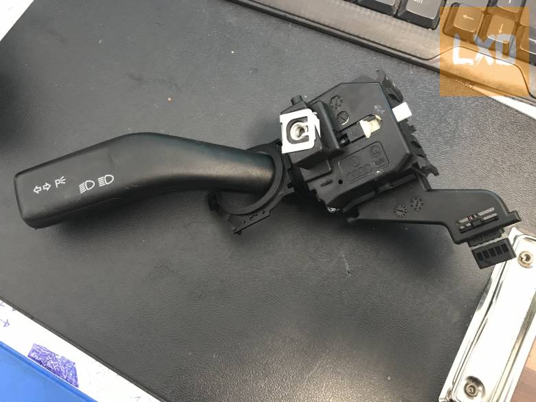 SKODA OCTAVIA II 2,0 PD BKD - index kar 1K0 953 513 apróhirdetés