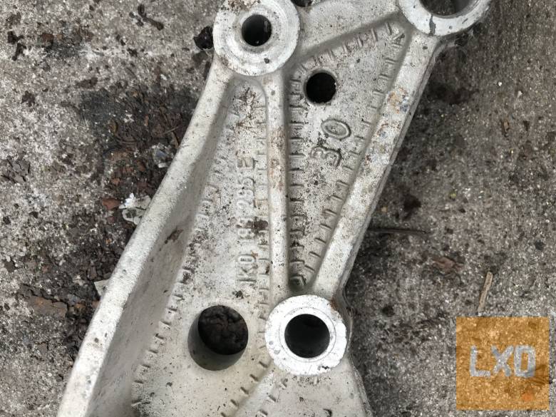 SKODA OCTAVIA II  - bal lengőkar konzol 1K0 199 295 E apróhirdetés