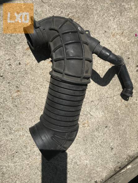 AUDI A4 B7 - levegőcső 8E0 129 615 J apróhirdetés