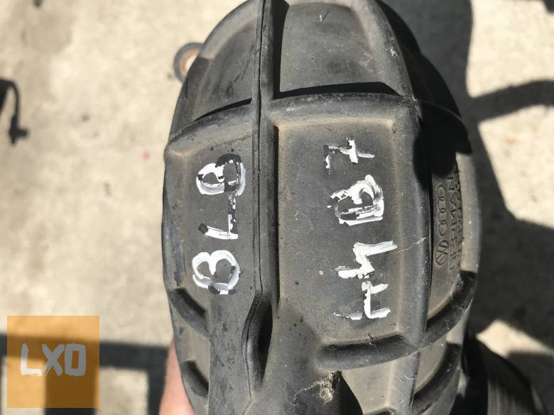 AUDI A4 B7 - levegőcső 8E0 129 615 J apróhirdetés