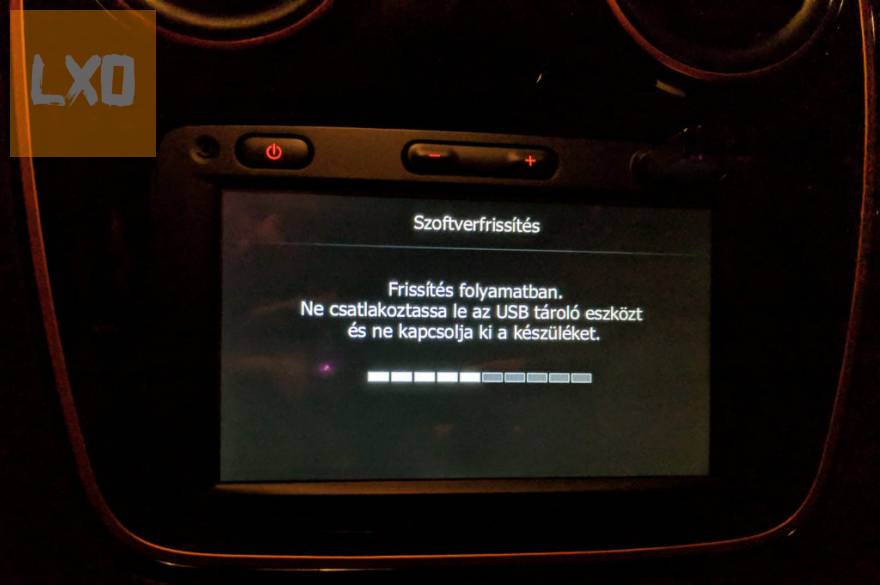 Dacia és Renault MedaNav fejegységek javítása, frissítése apróhirdetés