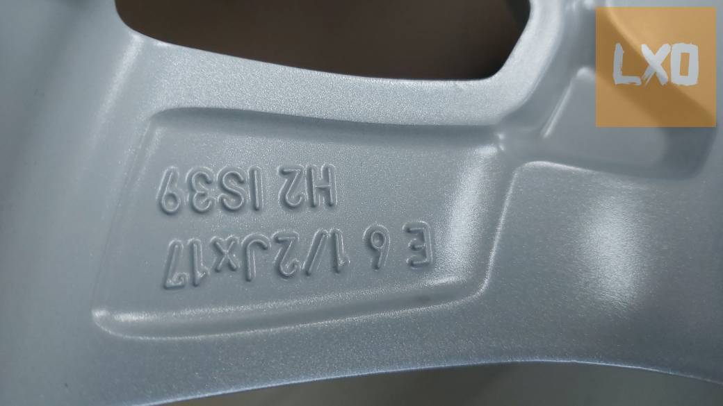 Gyári, 17" BMW  X1 F48/F49  alufelni tél gumi, szenzor 5x112 apróhirdetés