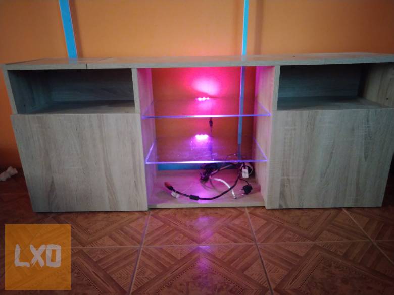TV Komód szekrény a nappali szobába LED Világítással apróhirdetés
