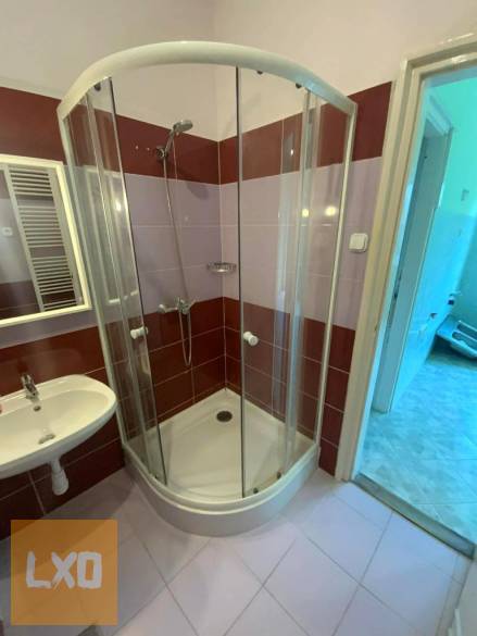 Kiadó családi ház Vác–Deákváron, kiváló lokációban. apróhirdetés