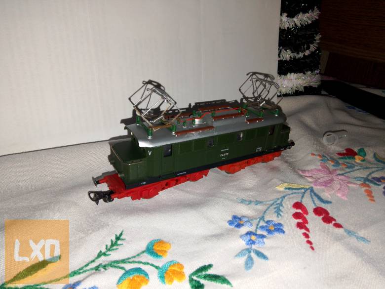 H0-s Piko E 44-s villanymozdony. apróhirdetés