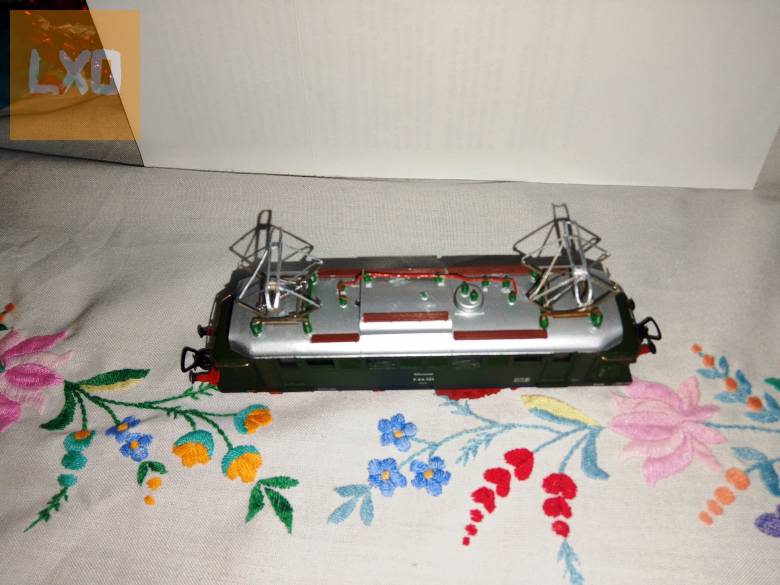 H0-s Piko E 44-s villanymozdony. apróhirdetés