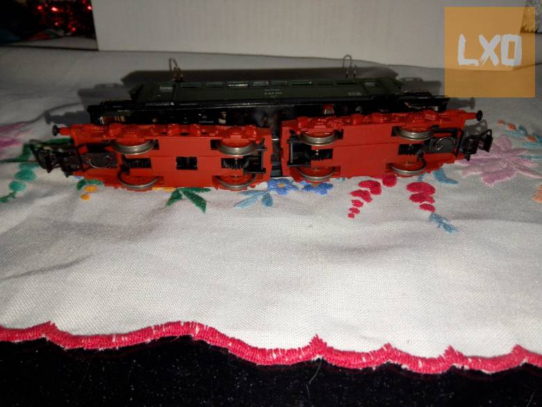 H0-s Piko E 44-s villanymozdony. apróhirdetés