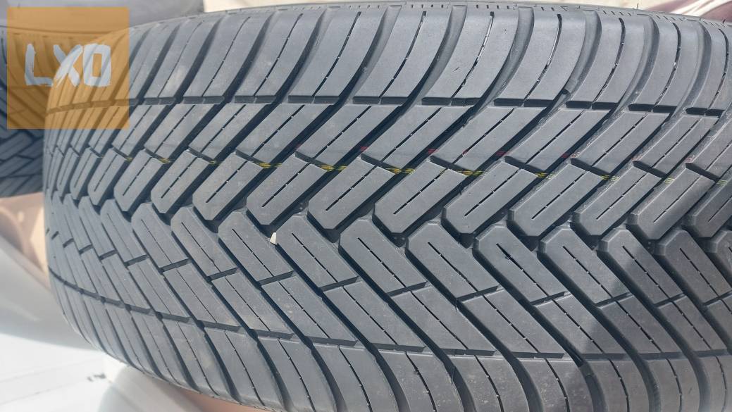 Gyári,új szerű, Audi Q5   19" alufelni négyévszakos gumi apróhirdetés