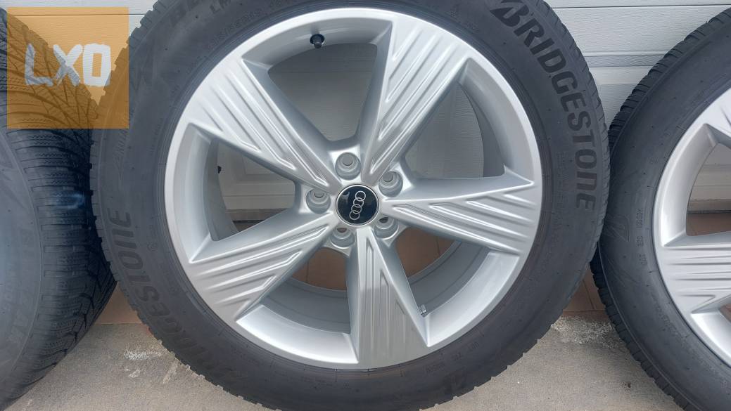 Gyári,új szerű, Audi Q4 etron   19" alufelni téli gumi 5x112 apróhirdetés