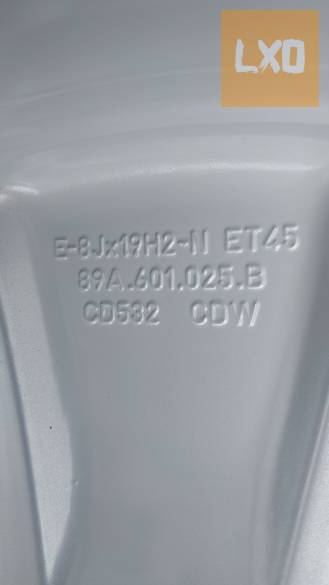 Gyári,új szerű, Audi Q4 etron   19" alufelni téli gumi 5x112 apróhirdetés