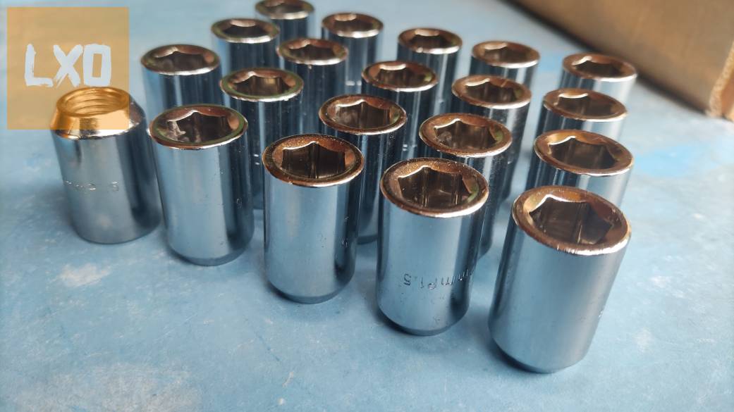 Belső imbuszos anya M12x1,5 vagy M12x1,25 menettel apróhirdetés