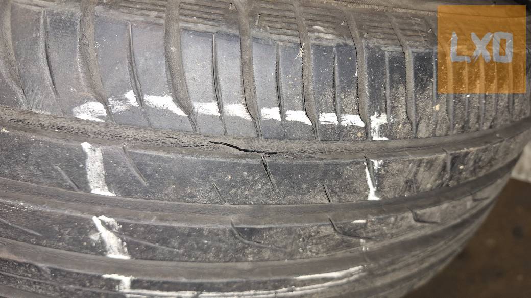 Ford Focus nyári gumis kerekek apróhirdetés