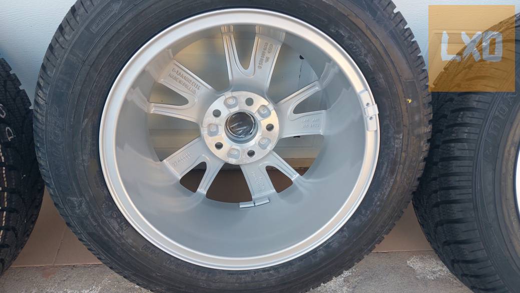 Gyári,Új,Audi A4 B9 16" alufelni Új téli gumikkal apróhirdetés