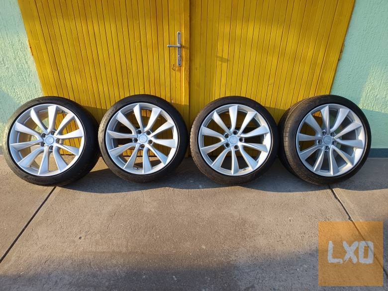 Tesla 3, 5x114,3, 8,5x19, et40 + Goodyear EagleF1 235/40 r19 apróhirdetés