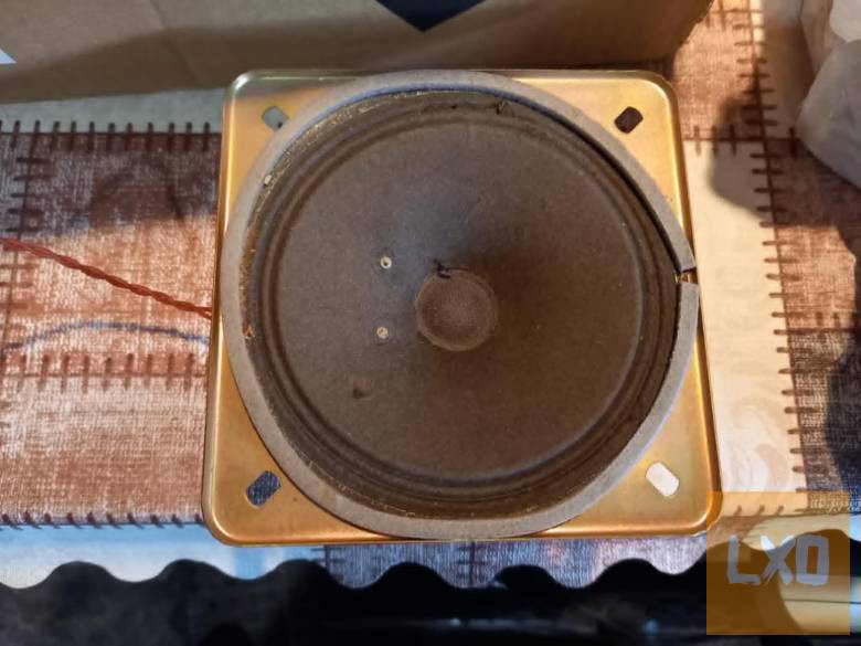 8 Ohm, 4 VA hangszóró apróhirdetés