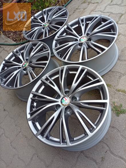 5x110 Alfa Romeo Stelvio, Giulietta, Giulia, 159 18" gyári alufelni apróhirdetés