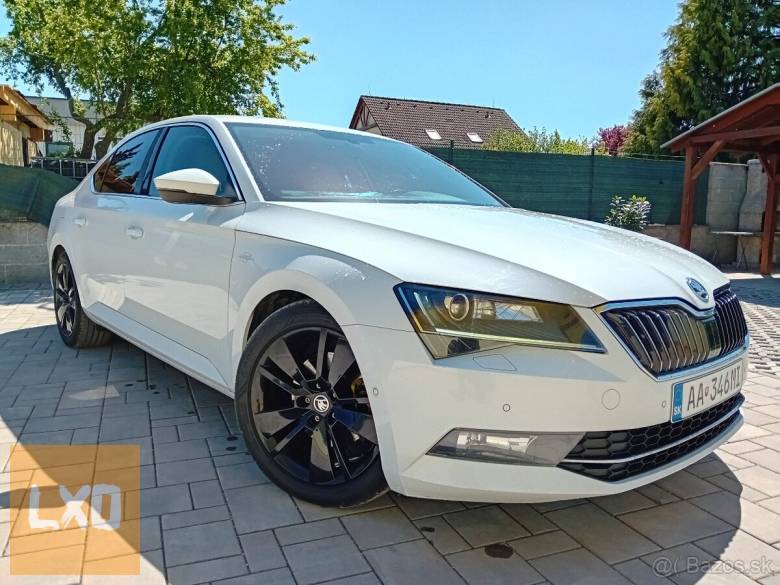 Gyári  Skoda Superb  17” alufelni 5x112 új nyári gumi apróhirdetés