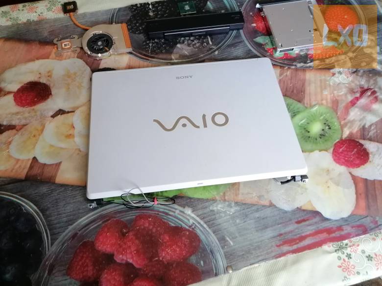 Sonyi vaio Laptop Alkatrészei apróhirdetés