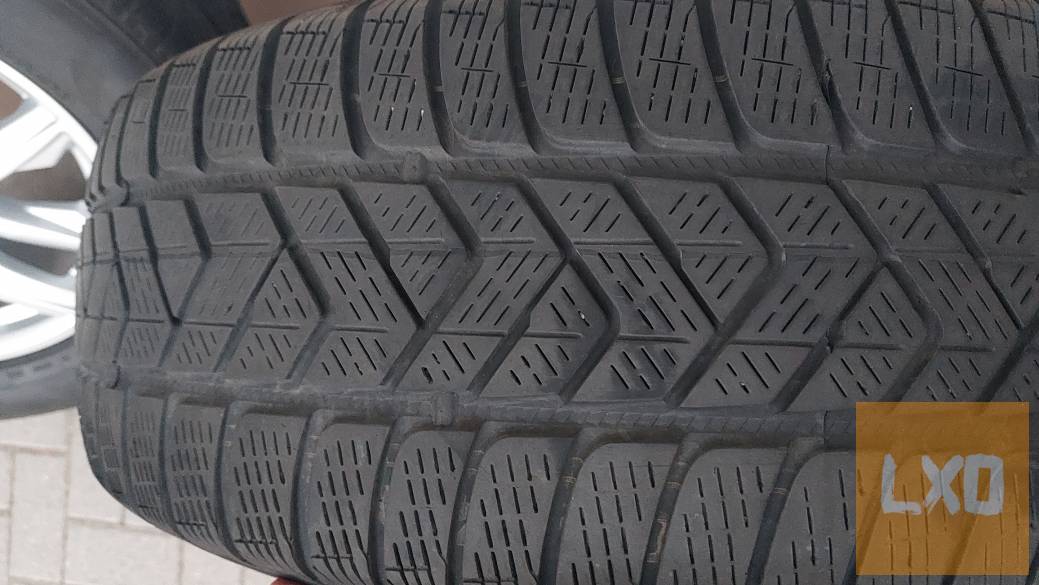 CS Gyári , Audi Q5 17" alufelni  téli gumi 5x112 apróhirdetés