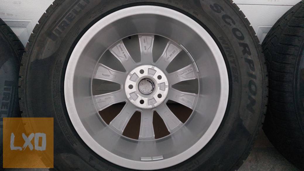 CS Gyári , Audi Q5 17" alufelni  téli gumi 5x112 apróhirdetés