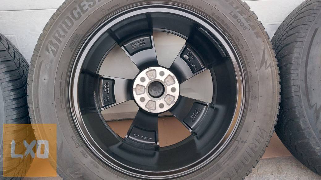 CS. Gyári ,új szerű Skoda Kodiaq 17” alufelni ,téli gumi apróhirdetés