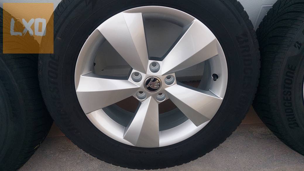 Cs.2 Gyári ,új szerű Skoda Kodiaq 17” alufelni , téli gumi 5x112 apróhirdetés