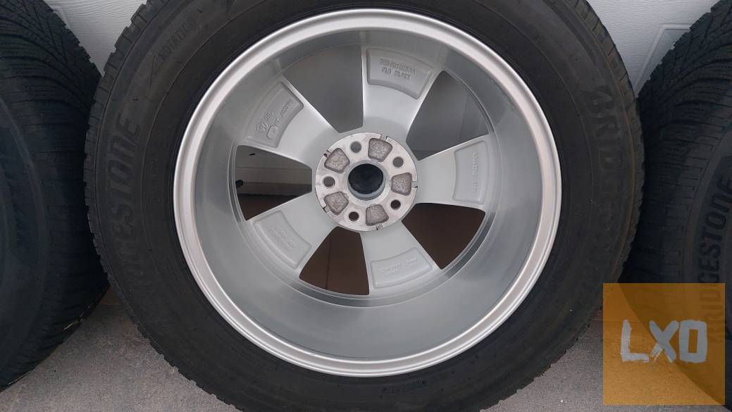 Cs.2 Gyári ,új szerű Skoda Kodiaq 17” alufelni , téli gumi 5x112 apróhirdetés