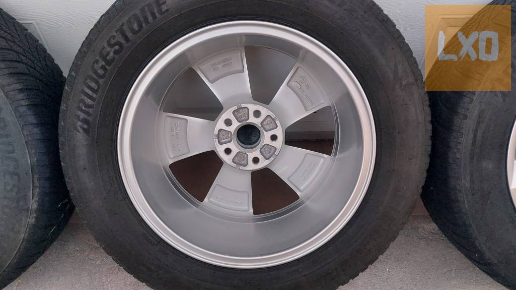 Cs.3 Gyári , Skoda Kodiaq 17” alufelni , téli gumi apróhirdetés