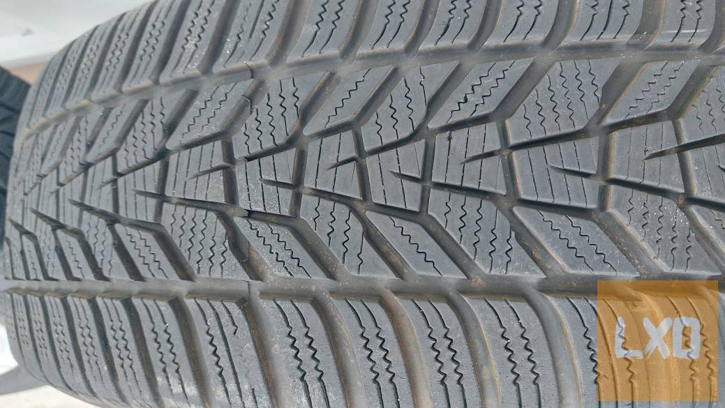 Cs. VW Tiguan 17”Rial  alufelni, újszerű téli gumi apróhirdetés