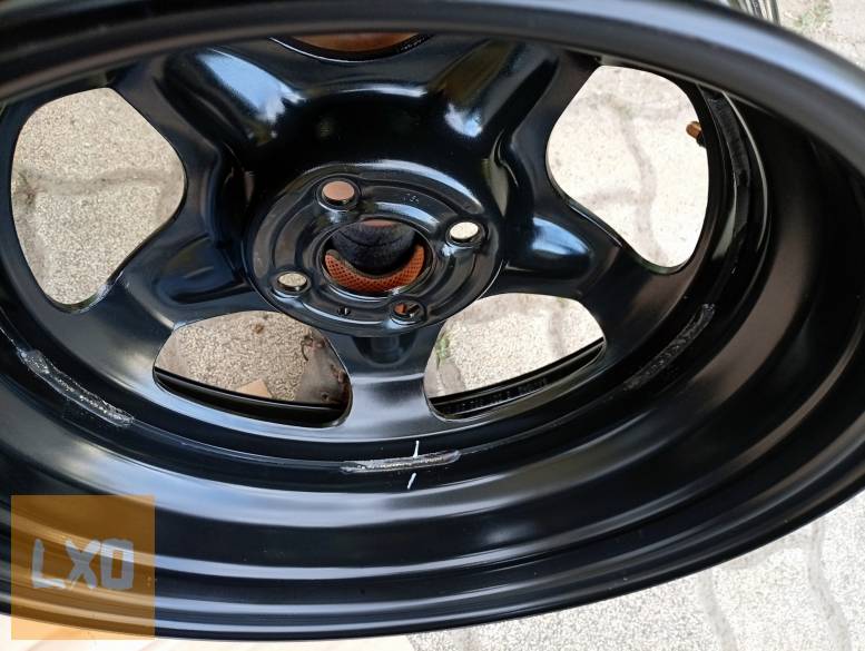 4x100 Nissan Micra, Note, Almera, Renault, Dacia 16" lemezfelni + Tpms apróhirdetés