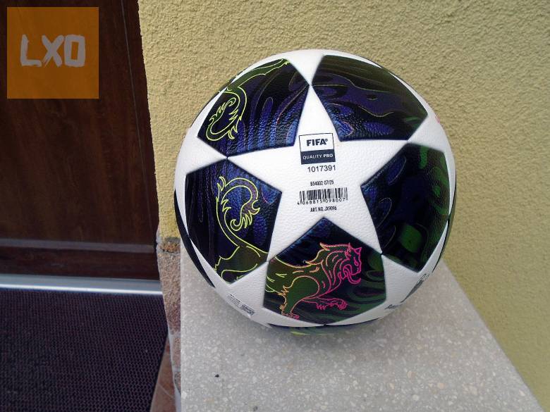 Adidas Bajnokok Ligája Budapest Final 26 focilabda apróhirdetés