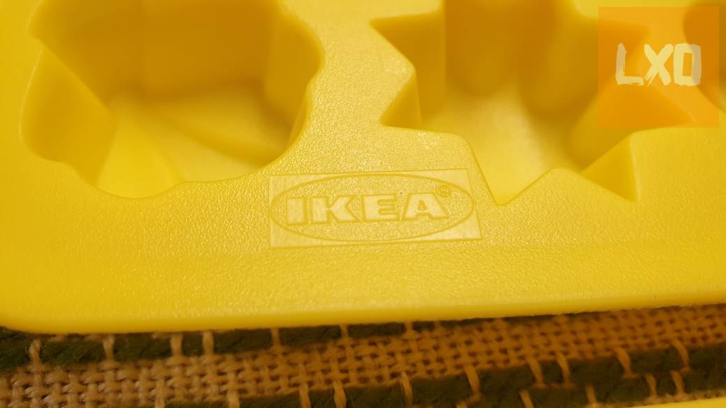 Jégkocka készítő tálca eladó apróhirdetés