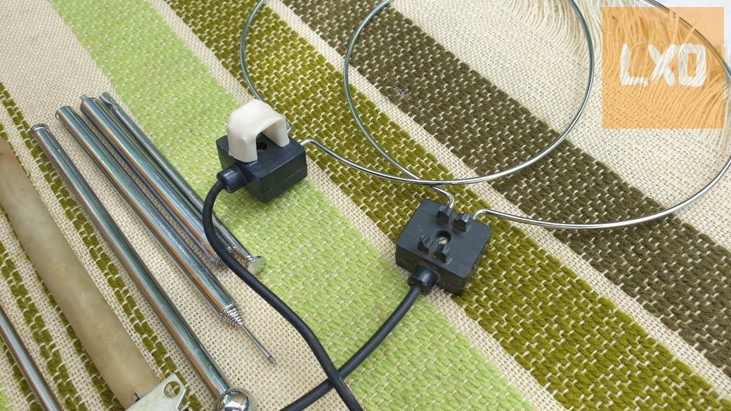 Dipól és teleszkóp antenna eladó apróhirdetés