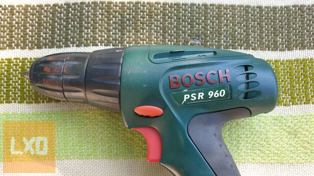 Bosch PSR960 akkus csavarbehajtó eladó, NiCD 9,6V apróhirdetés