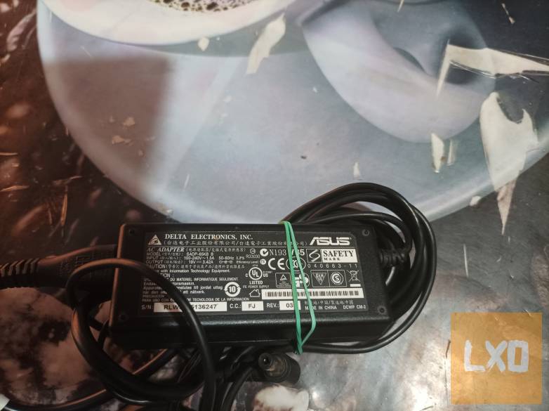 Eladó Asus laptop töltő apróhirdetés
