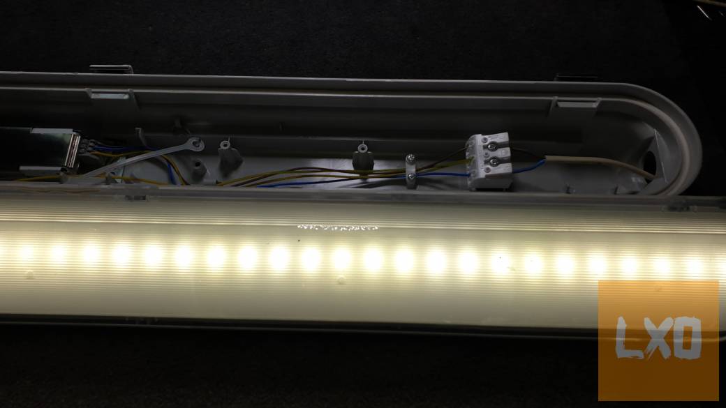 Philips 24W LED lámpatest eladó, 28000.- apróhirdetés