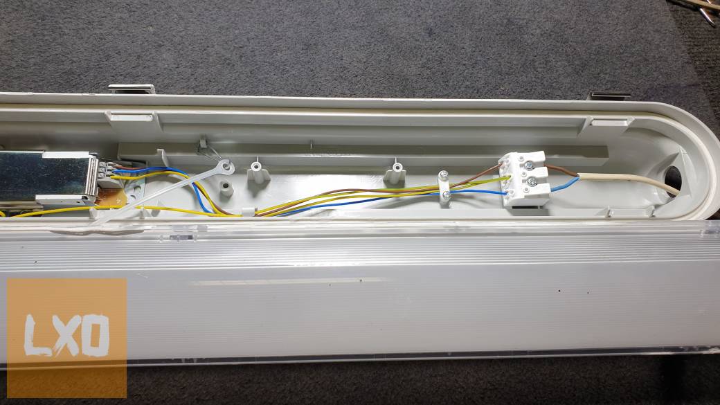 Philips 24W LED lámpatest eladó, 28000.- apróhirdetés