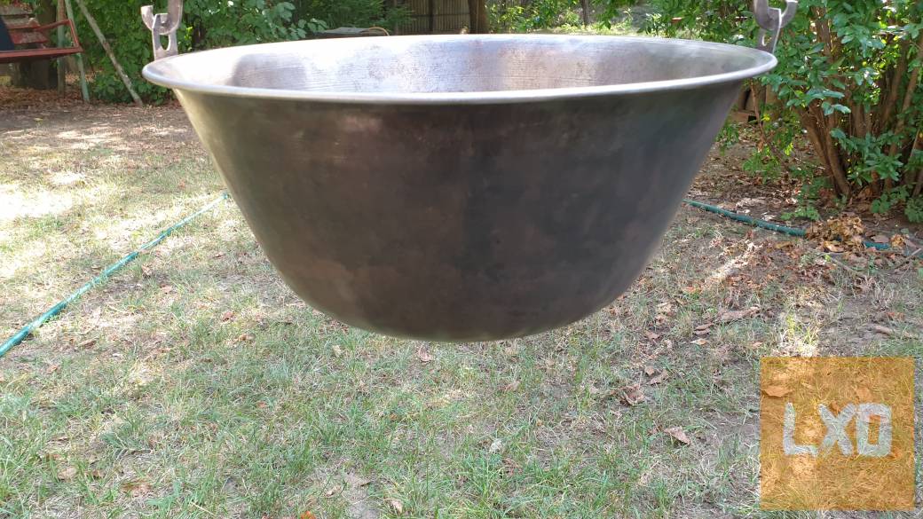 Bogrács eladó, 36 cm átmérőjű apróhirdetés