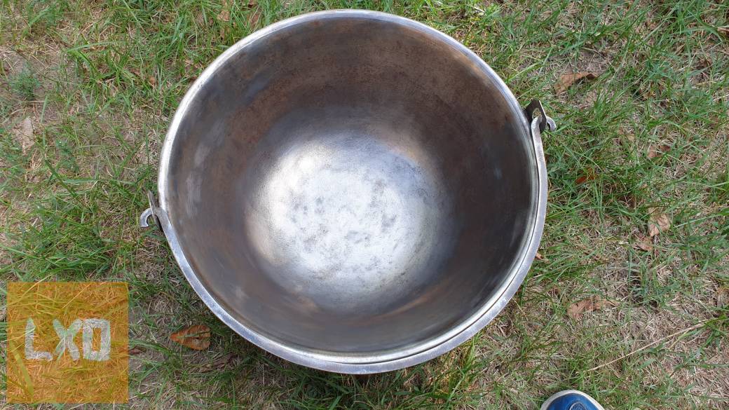 Bogrács eladó, 36 cm átmérőjű apróhirdetés