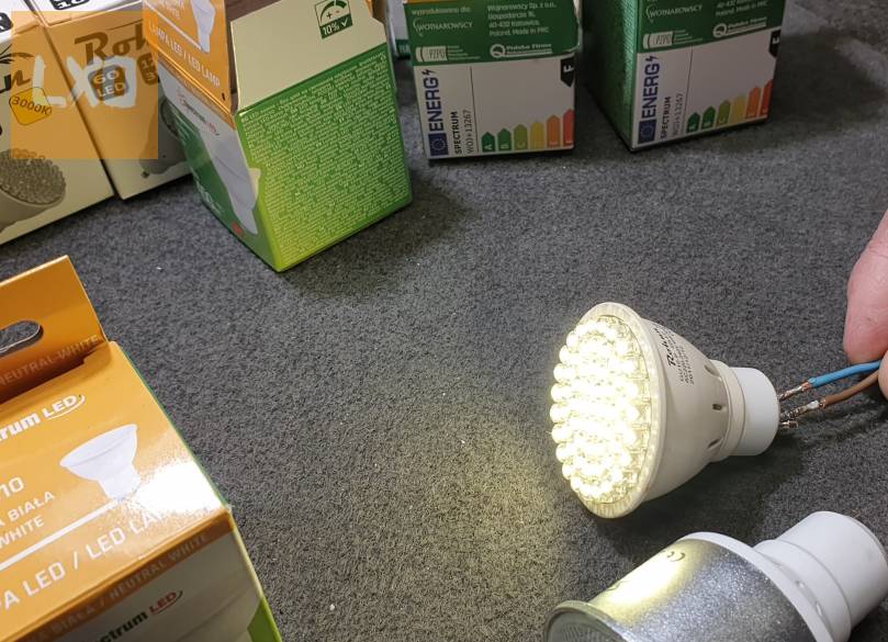 GU10 foglalatú LED izzó eladó, 42db, 3000K színű apróhirdetés