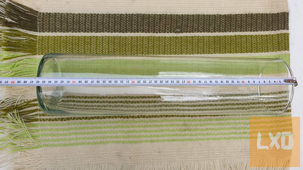 Üveg henger váza eladó, 46 cm magas apróhirdetés