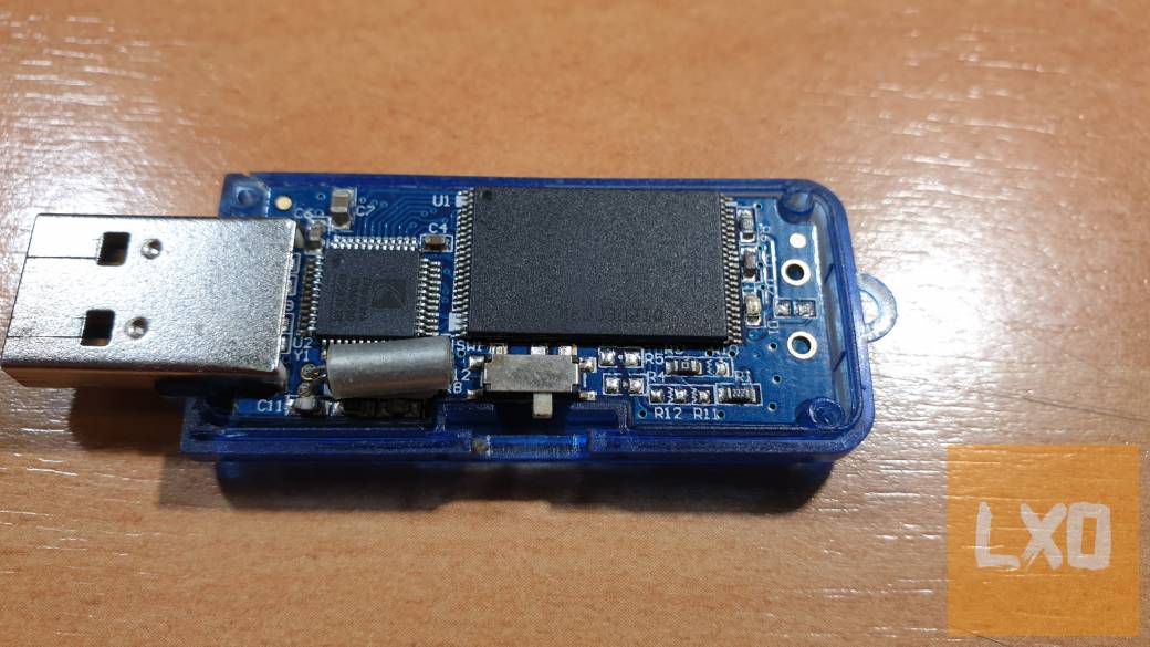 1GB pendrive eladó apróhirdetés