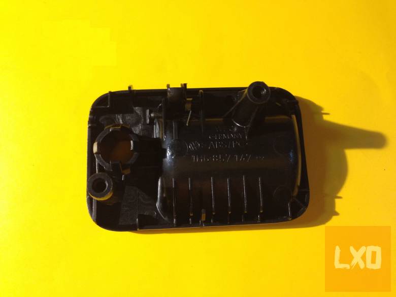 Kesztyűtartó kilincs Volkswagen Golf 1992-1998 Vento 1992-1998 Uj apróhirdetés