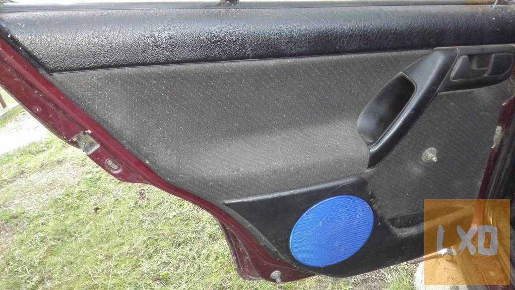 Volkswagen Vento OldalÜveg a kicsik a hátsó ajtóból 2000 a többi db ár apróhirdetés
