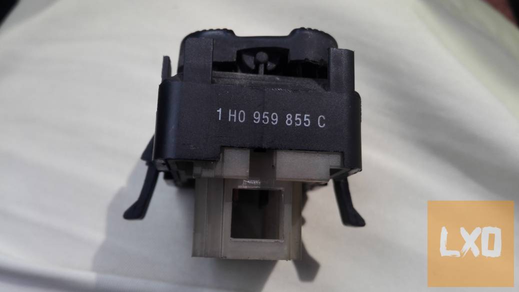Volkswagen Golf 3 Vento Passat B4 ablakemelő kapcsoló csak 1 gombos apróhirdetés