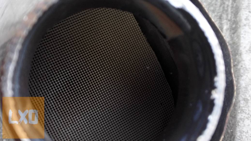 ÚJ UNIVERZÁLIS Katalizátor E9-103R-001858- tól 001866 ig apróhirdetés