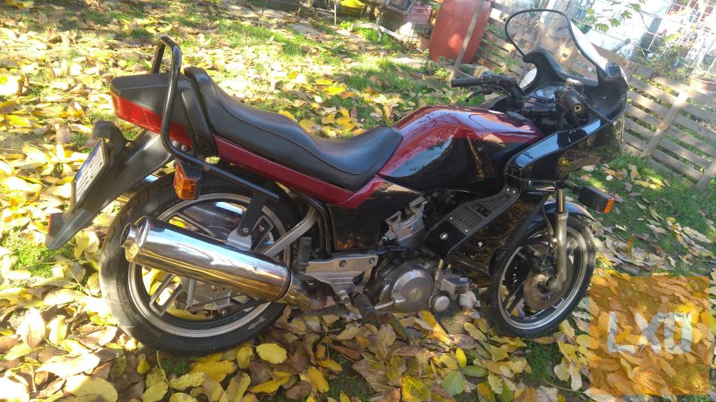 Yamaha XZ 550 eladó! apróhirdetés